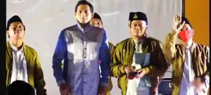Momentum Hari Santri dan Sumpah Pemuda, Bupati Lucky Hakim Serahkan Perbup Pesantren