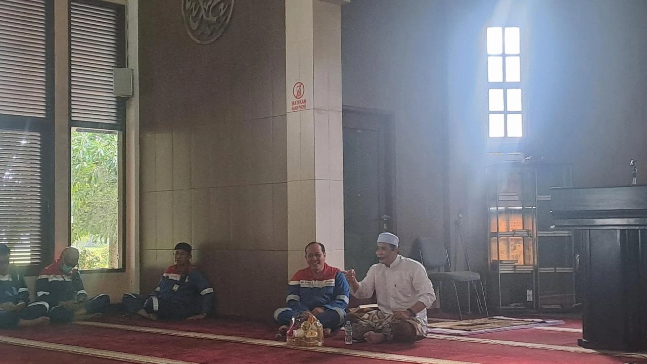 Oil Movement Kilang Balongan Gelar Doa Bersama dan Santunan Anak Yatim di Indramayu