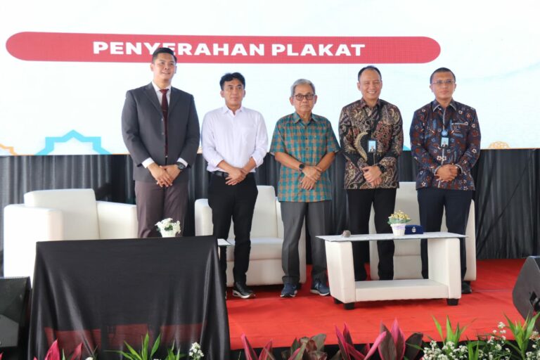 Dorong Ekonomi Pesisir, Pemkab Cirebon Gandeng OJK Edukasi Keuangan Nelayan