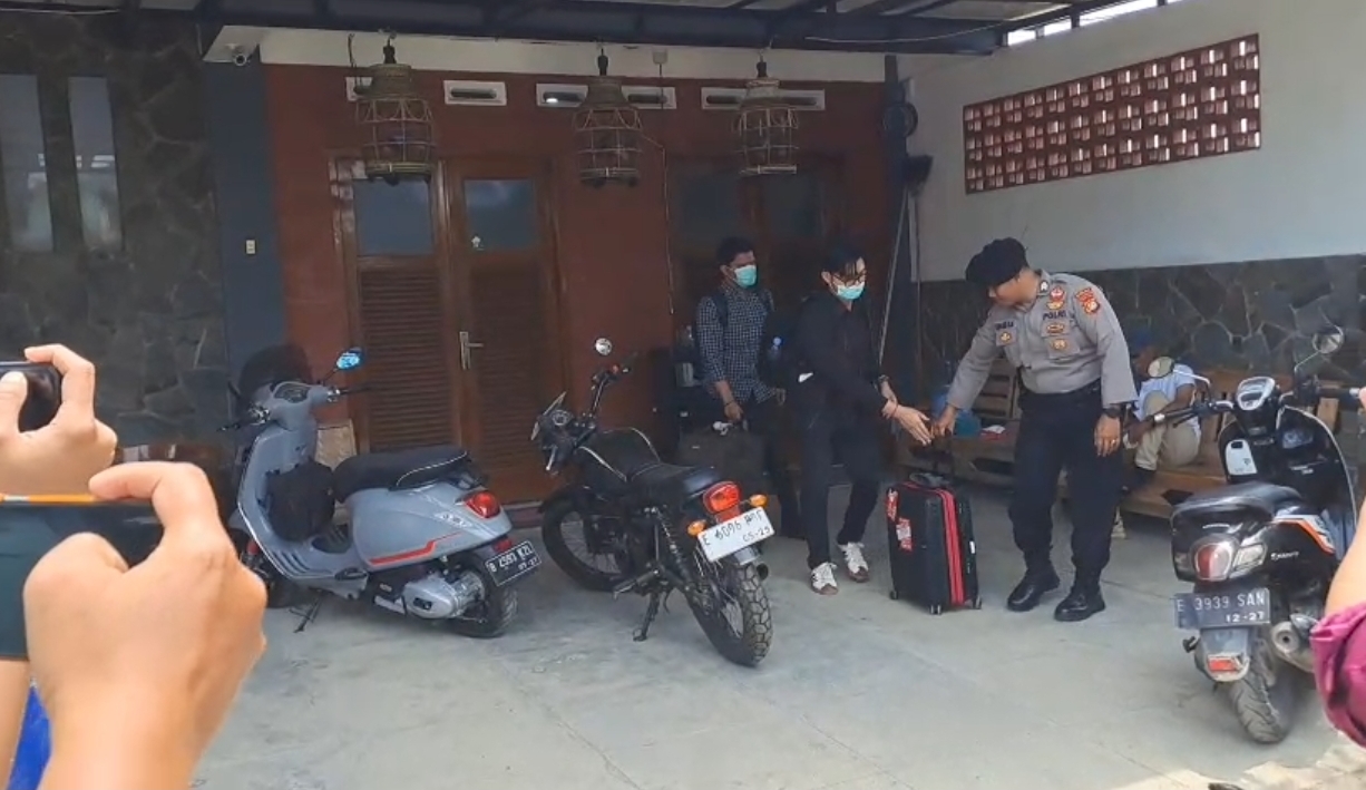 Rumah Ono Surono di Indramayu Digeledah KPK